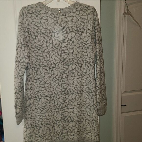 Lou & Gray Cozy Gray Textures Sweater Dress - Picture 8 of 12